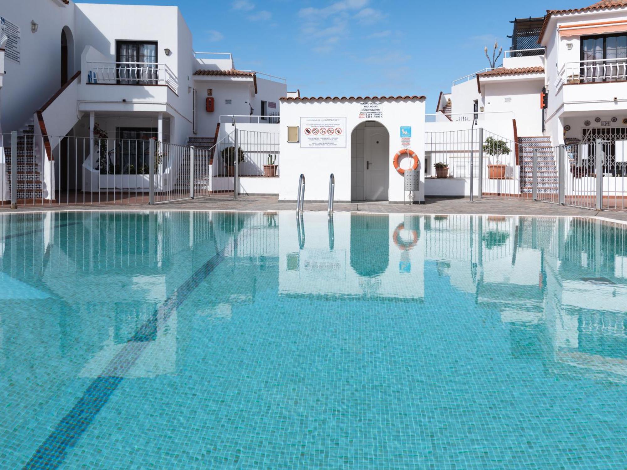 Wow Apartment With Private Jacuzzi And 2 Terraces In Los Christianos Лос Кристианос Экстерьер фото